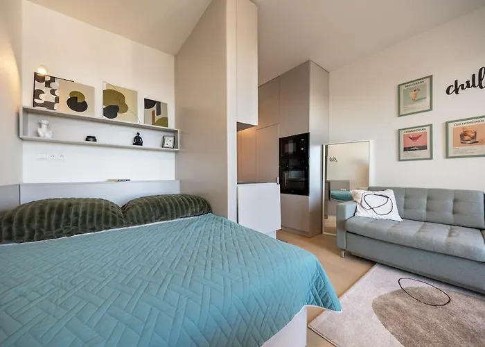 Apartment Design - Pristavna, & Parking