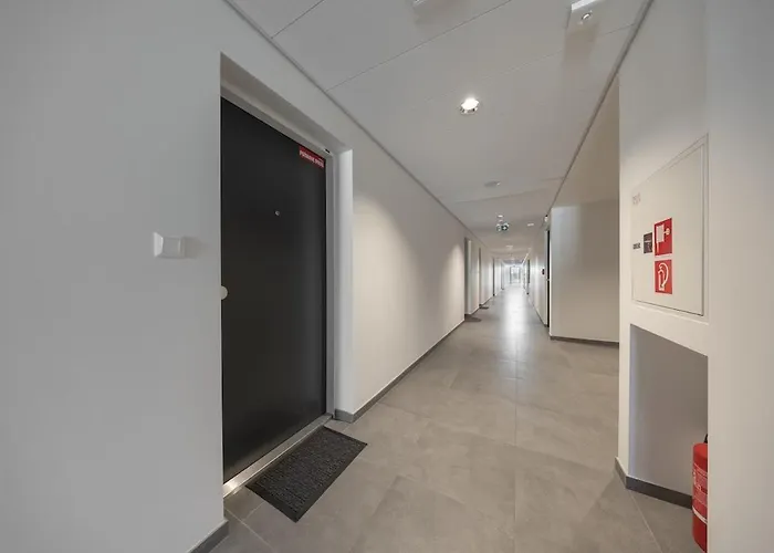 Design - Pristavna, & Parking Apartment *
